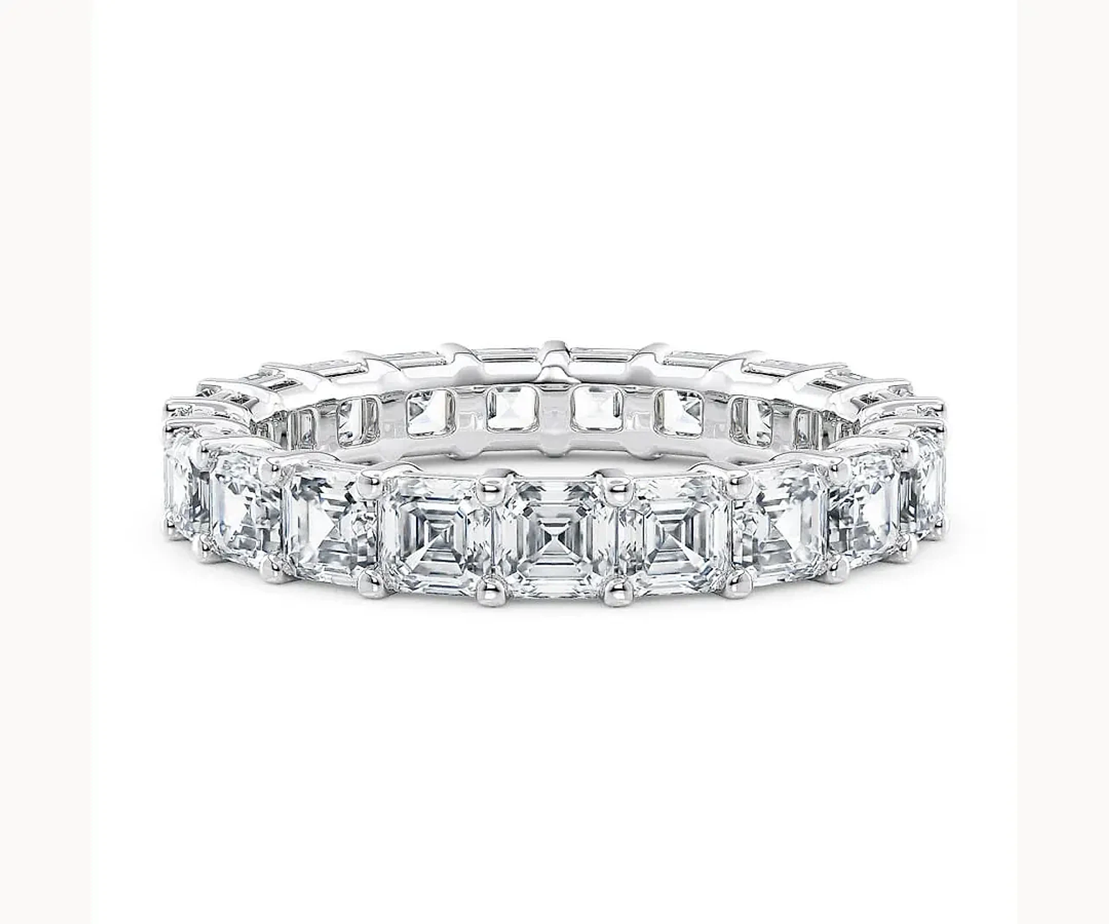 Vínculo de Luz · Eternity Asscher en garras, media o completa — Oro blanco 18k