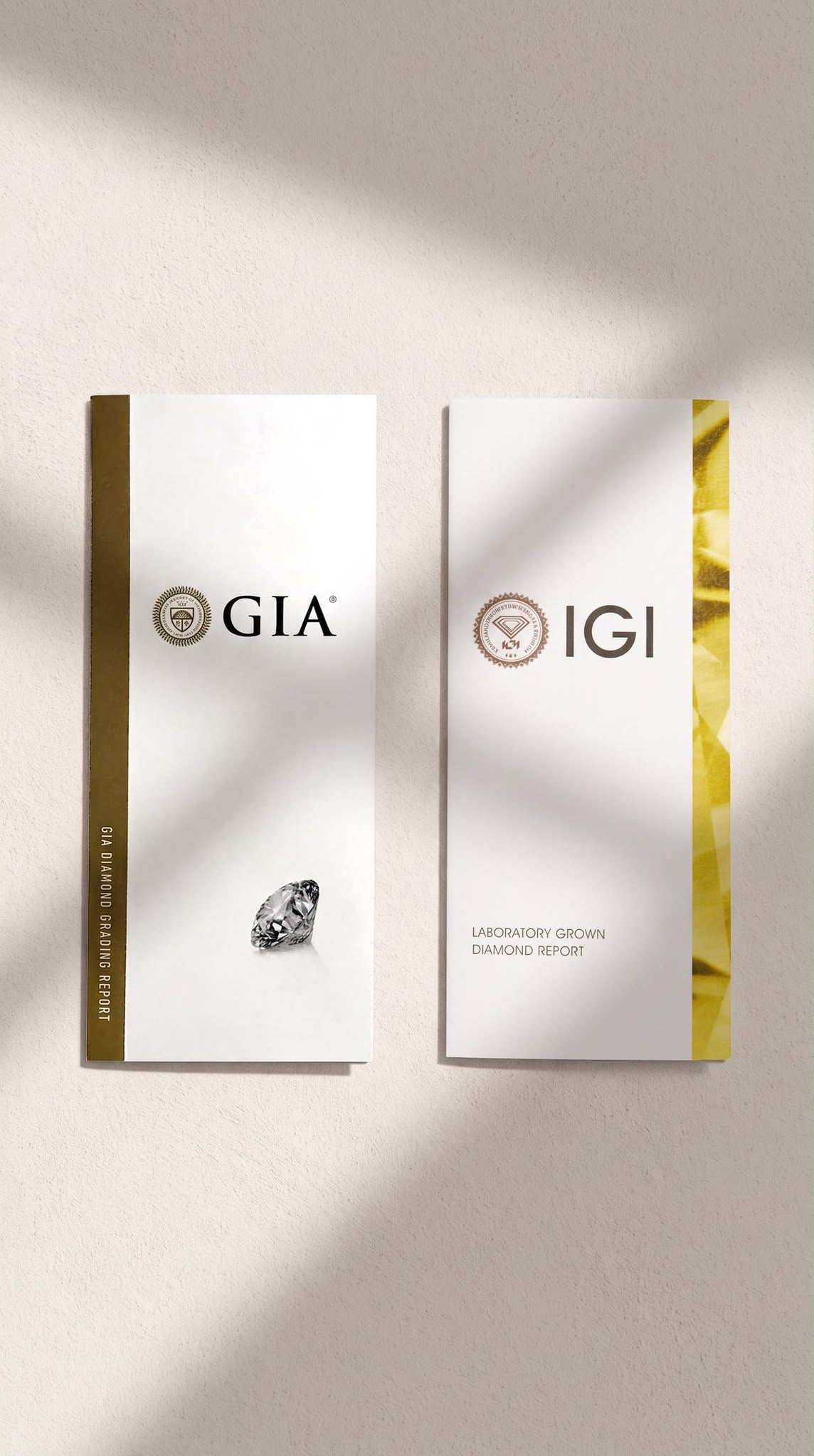 Portadas de un Diamond Grading Report de GIA y un Laboratory Grown Diamond Report de IGI