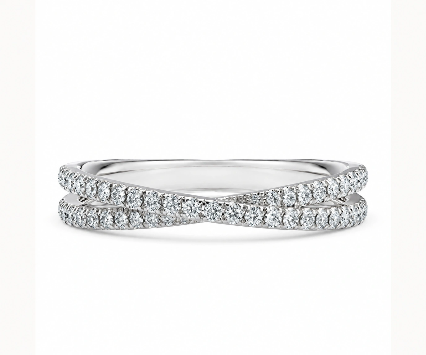 Vida Compartida · Banda doble entrelazada de diamantes — Oro blanco 18k