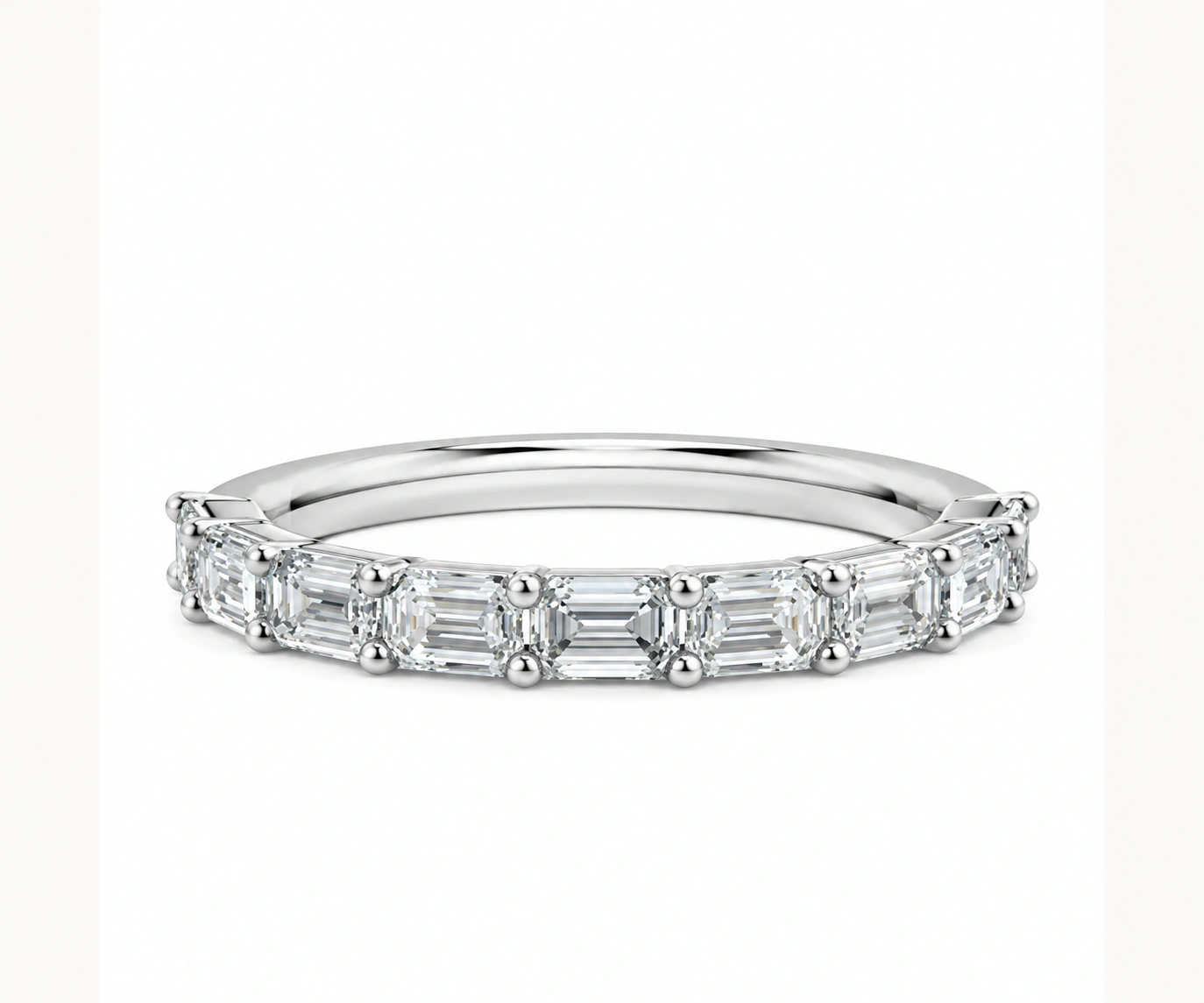 Luz Eterna · Media eternity de diamantes talla esmeralda — Oro blanco 18k