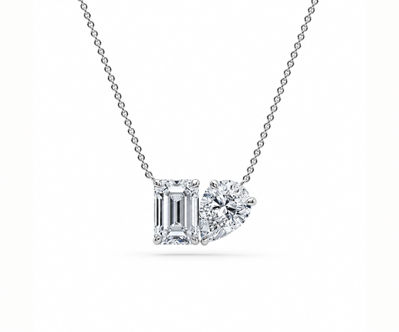 Iguaque · Collar Toi et Moi con diamantes talla esmeralda y pera — Oro blanco 18k